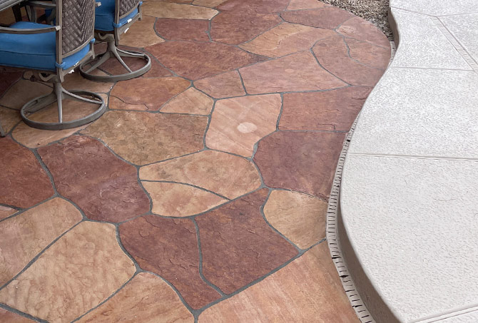 Here is the painted flagstone patio. It looks fake.